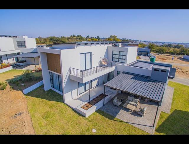 4 BEDROOM HOUSE FOR SALE IN JACKAL CREEK GOLF ESTATE